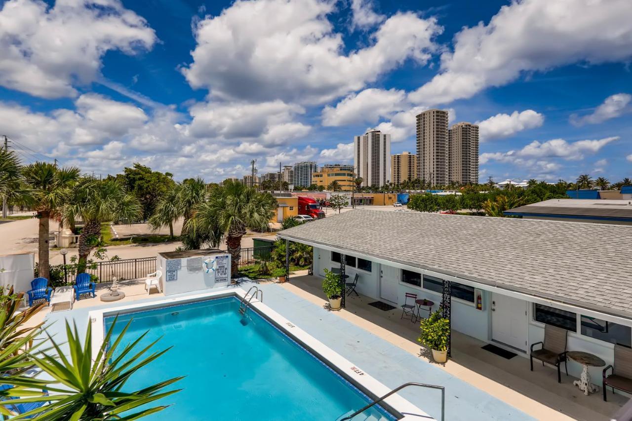Coral Sands Huge Studio W/ 2 Queen Beds! West Palm Beach Dış mekan fotoğraf